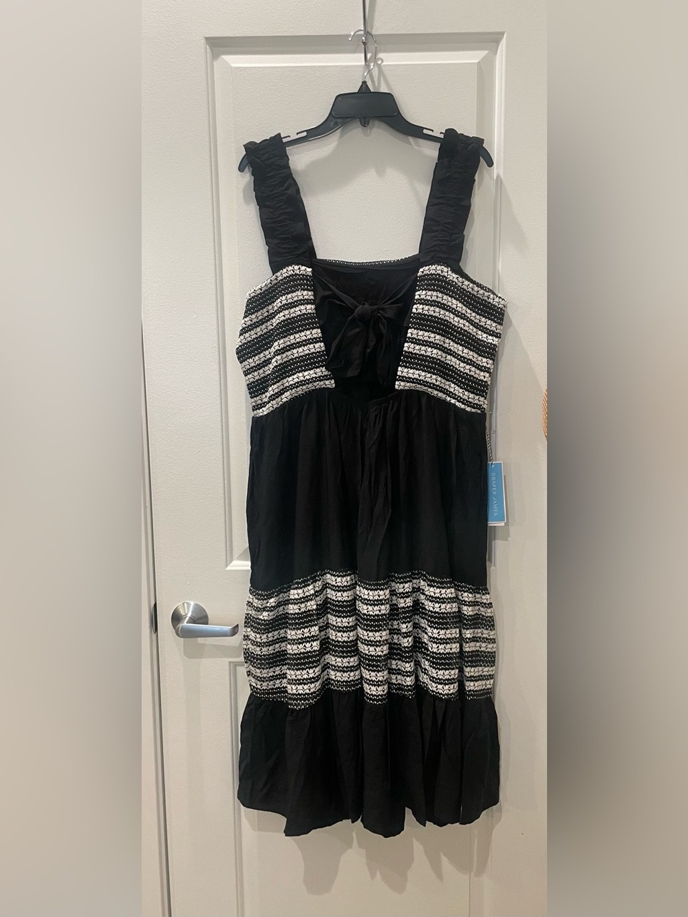 NEW…Draper James Crochet Tiered Midi Dress - Picture 3 of 5